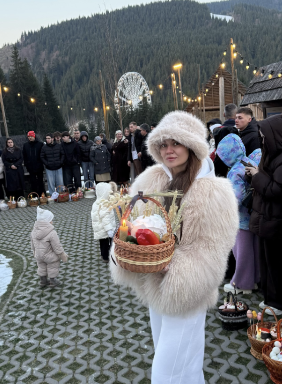 Як зірки святкують Великдень: теплі фото й побажання від Ребрик, Федишин і не тільки